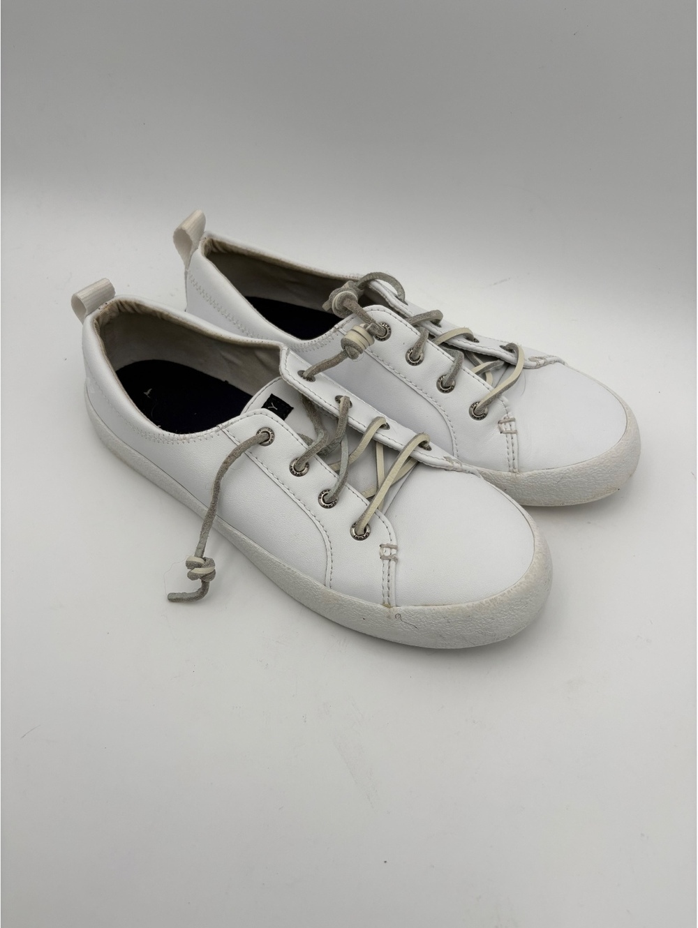 Sperry Woman’s 8.5 White Leather Casual Sneakers